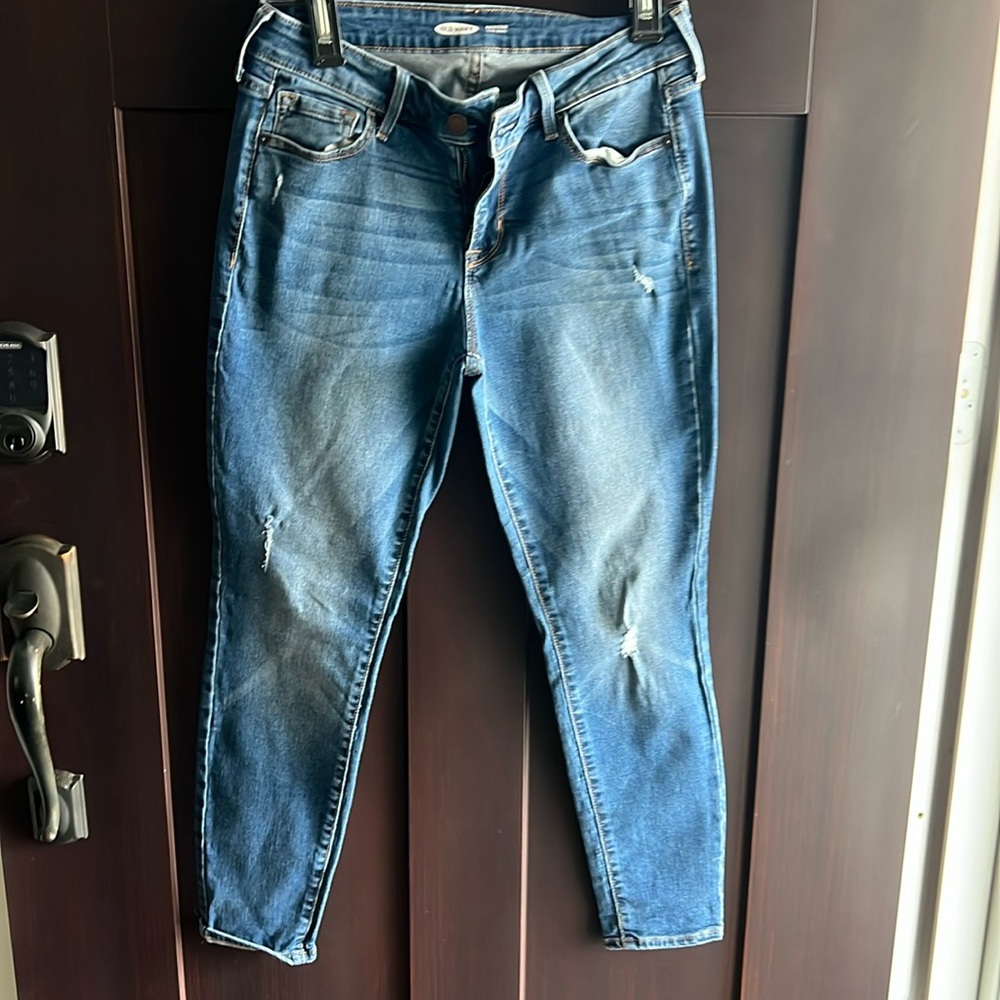 Old Navy Rickstar Super skinny jeans size 6 short